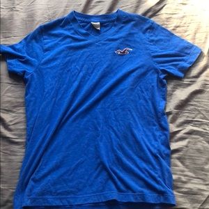Hollister tee